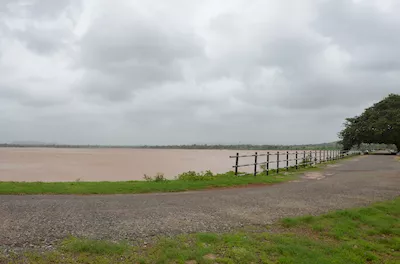 Dosvada dam