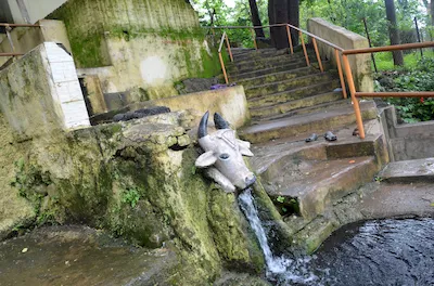 Gomukh temple